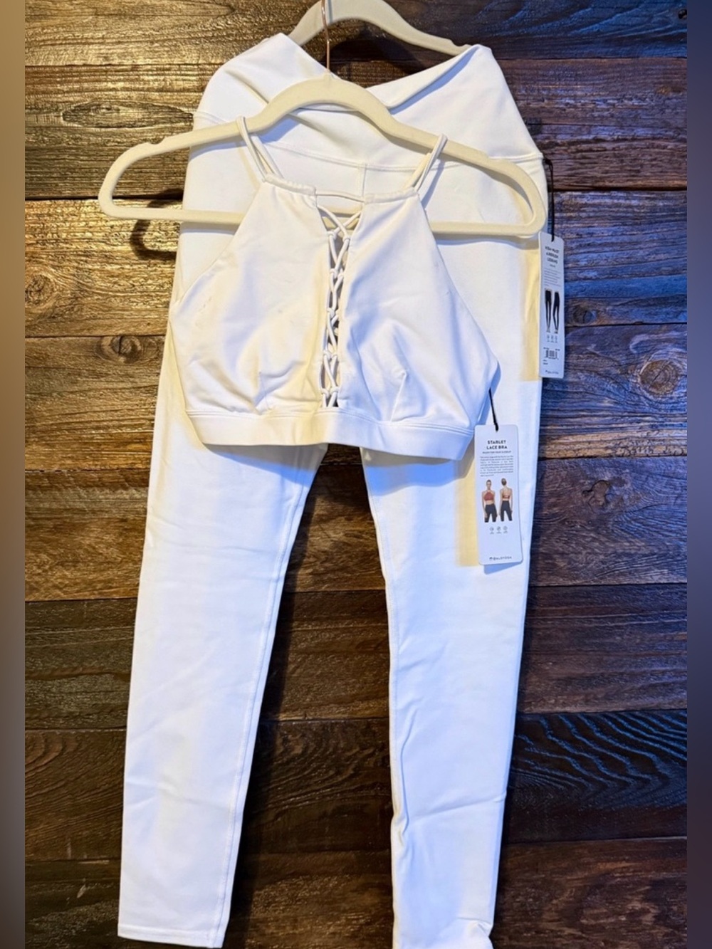 ALO Yoga White Lace-Up Crop Bra & High-Rise Leggings Set